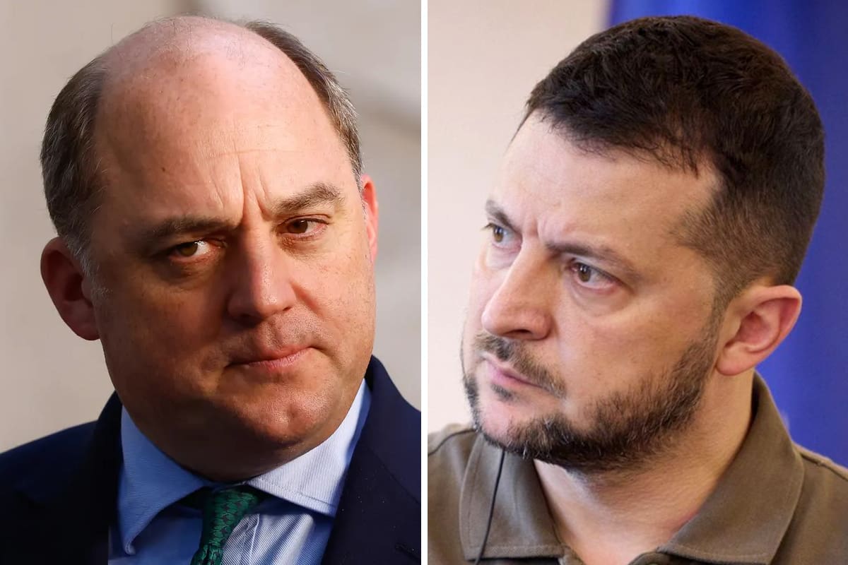 El ministro de Defensa británico, Ben Wallace, junto al presidente de Ucrania, Volodimir Zelensky