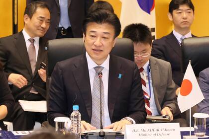 El ministro de Defensa de Japón, Minoru Kihara, en Tokio el 28 de julio del 2024. (Yoshikazu Tsuno/Pool Photo via AP)
