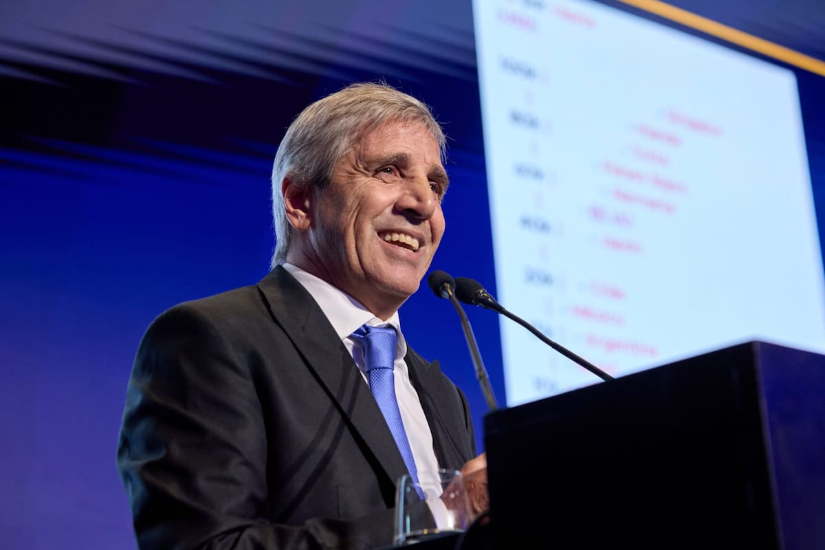 El ministro de Economía, Luis Caputo