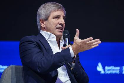 El ministro de Economía, Luis Caputo