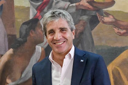 El ministro de Economía, Luis Caputo, dijo que es una "gran señal" que la inflación mayorista haya dado 2,1%