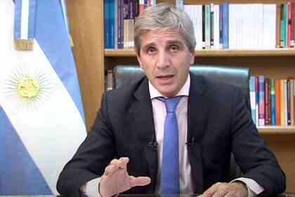 El ministro de Economía, Luis Caputo, durante su discurso del martes