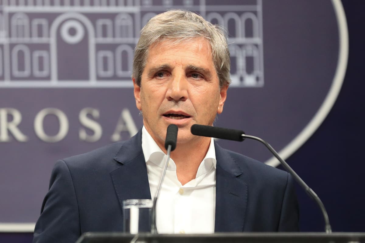 El ministro de Economía, Luis Caputo, llega este miércoles a Washington para participar de las Sesiones de Primavera del FMI y el Banco Mundial.