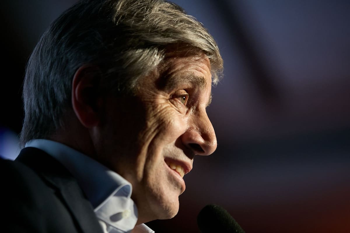 El ministro de Economía, Luis "Toto" Caputo