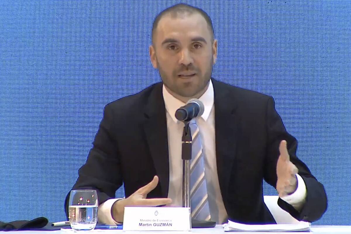 El ministro de Economía, Martín Guzmán, deberá responder esos cuestionamientos el martes, cuando se presente ante los diputados