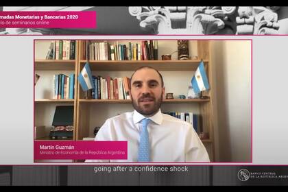 El ministro de Economía Martín Guzmán dijo que su objetivo es avanzar en un sendero fiscal que llegue al "equilibrio" a una velocidad consistente con la recuperación económica; sostuvo que es clave reducir la necesidad de financiamiento monetario del Tesoro y mejorar el volumen de exportac