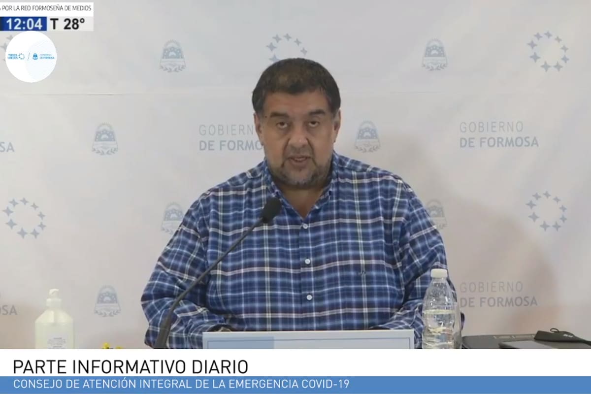 El ministro de Gobierno, Justicia, Seguridad y Trabajo de Formosa, Jorge González, durante la conferencia de prensa de este jueves