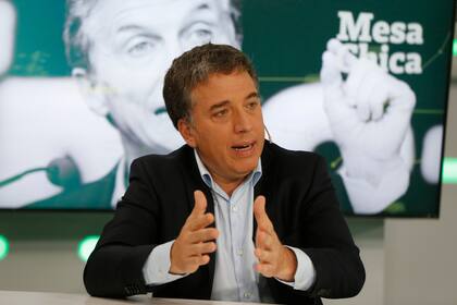 El ministro de Hacienda dijo que el dinero que tiene afuera está declarado e invertido en activos argentinos