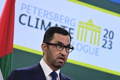El ministro de Industria y Tecnología Avanzada de los Emiratos Árabes Unidos y presidente designado de las conversaciones climáticas de Naciones Unidas conocidas como COP28, el sultán Ahmed al-Jaber