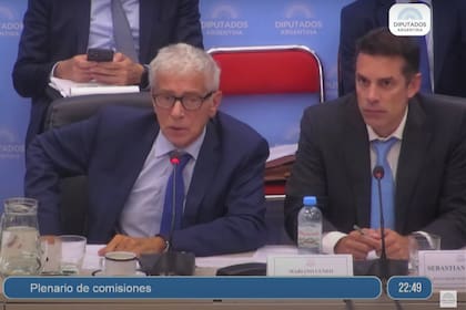 El ministro de Justicia, Mariano Cúneo Libarona, y el viceministro, Sebastián Amerio