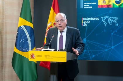 El ministro de Relaciones Exteriores brasileño, Mauro Vieira, durante una rueda de prensa en el Palacio de Viana, en Madrid. Alberto Ortega - Europa Press