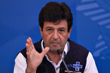 El ministro de Salud brasileño, Luiz Henrique Mandetta