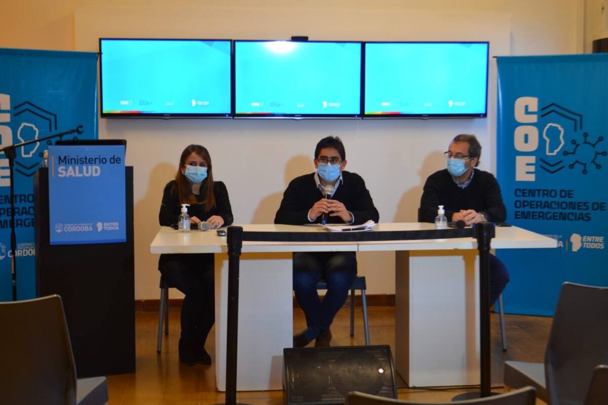 El ministro de Salud cordobés, Diego Cardozo, explicó la estrategia de abordaje.