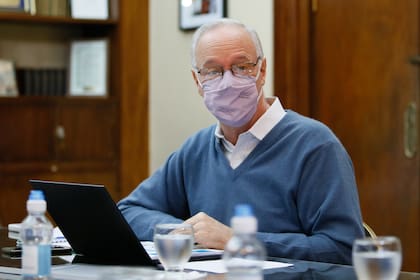 El ministro de Salud bonaerense habló de un "descanso excepcional" y lo criticaron