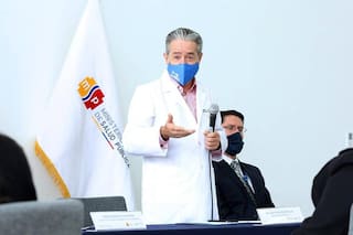 Ecuador: renunció el Ministro de Salud por hacer favoritismo con las vacunas