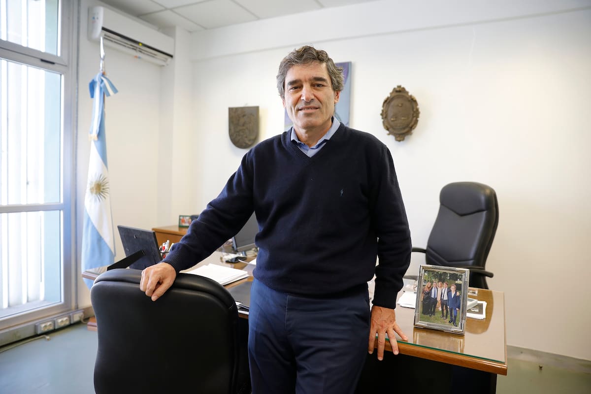 El ministro de Salud porteño dijo que las autoridades trabajan para "cambiar" las medidas cuando termine el plazo de las actuales restricciones