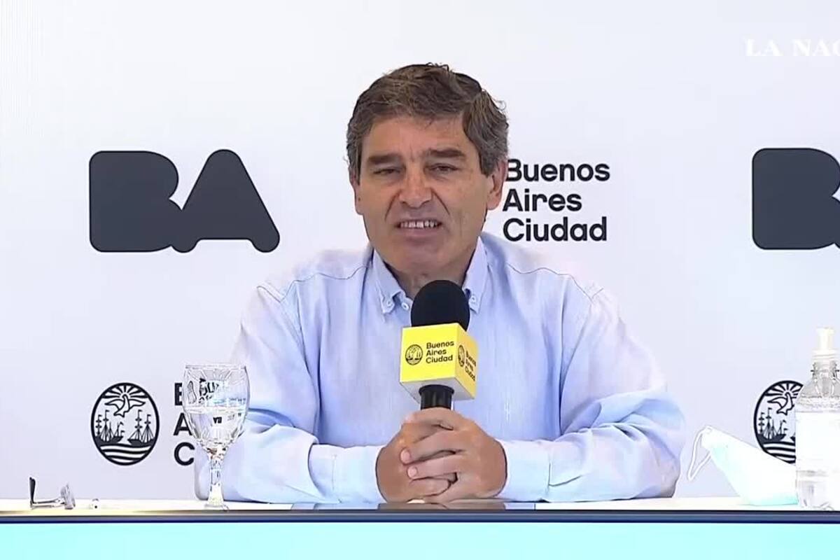 El ministro de Salud porteño, Fernán Quirós, señaló que, desde mañana, se podrán seguir, de manera online, los datos sobre la campaña de vacunación en la ciudad