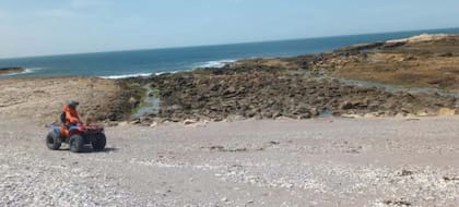 El ministro de Seguridad de Chubut, Héctor Iturrioz, anunció que el operativo se extendió por toda la zona costera de la provincia