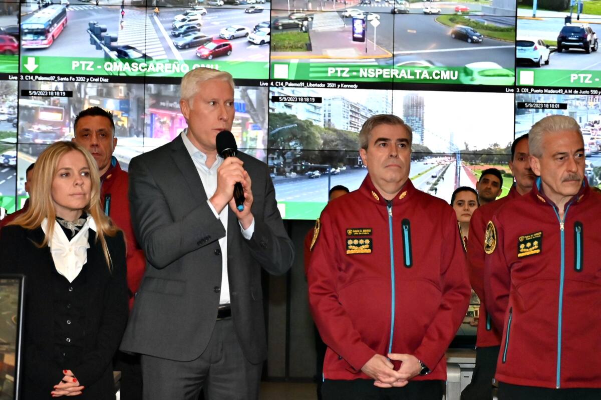 El ministro de Seguridad porteño, Gustavo Coria, ofreció una conferencia de prensa tras la detención de dos sospechosos por el asesinato de Mariano Barbieri