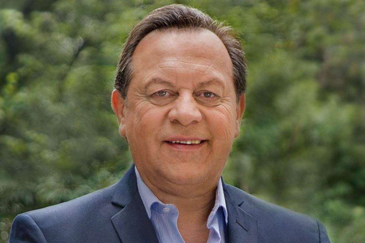 El ministro de Turismo de la Nación afirma que esa actividad puede generar 300.000 puestos de empleo; la apuesta a conectar ciudades con rutas aéreas