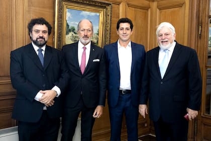 El ministro del Interior, Eduardo de Pedro, recibió a las autoridades de la DAIA