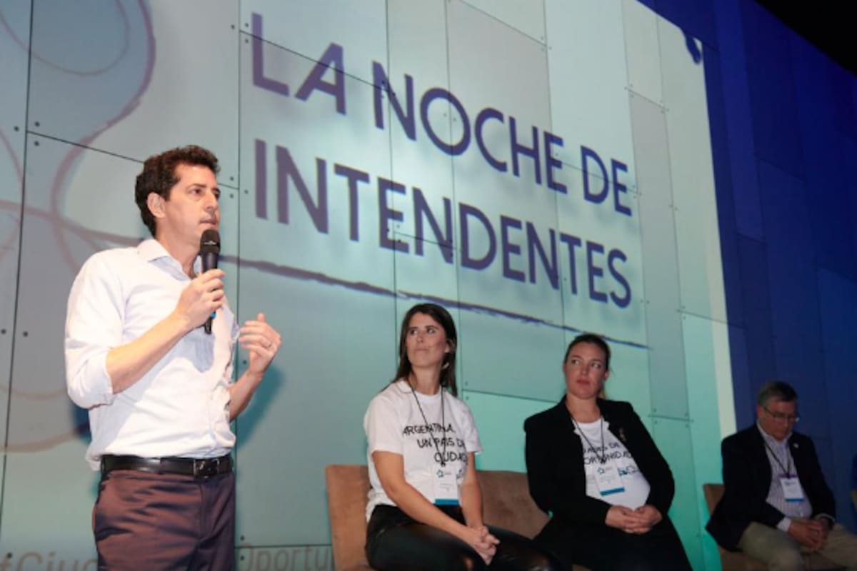 El ministro del Interior, Eduardo "Wado" De Pedro, durante su exposición en el evento