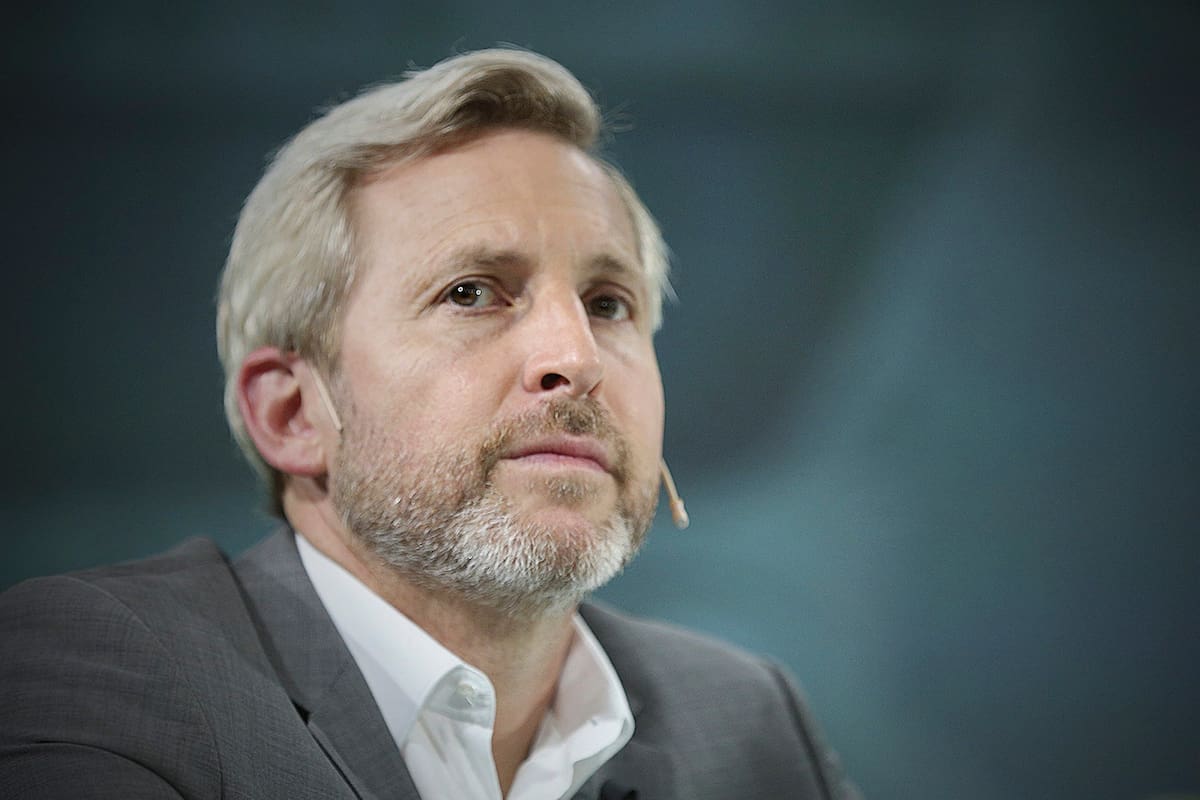 El ministro del Interior, uno de los principales artífices del diálogo con la oposición, considera que era necesaria una "maduración"; "si nos ponemos de acuerdo, mucho mejor", dice