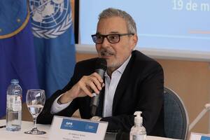 El ministro Mario Russo