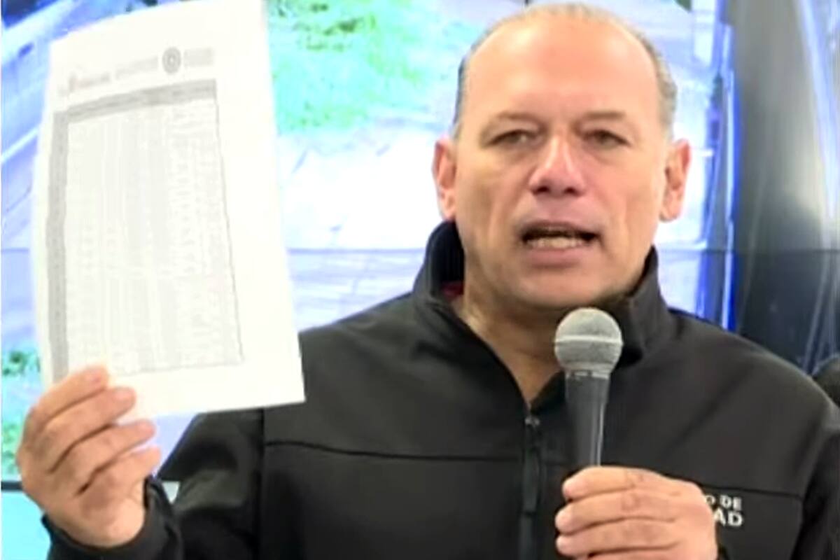 El ministro Sergio Berni el día que, en conferencia de prensa, habló sobre el homicidio del empresario Andrés Blaquier