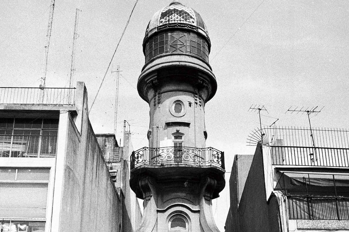 El mirador del Palacio Dassen. Alsina 1762/4/6.