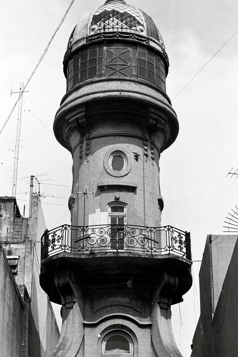 El mirador del Palacio Dassen. Alsina 1762/4/6.