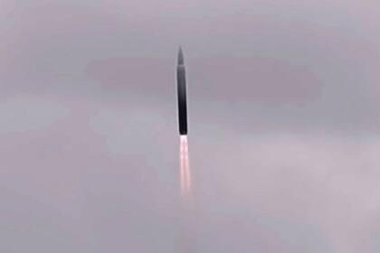 El misil hipersónico de deslizamiento y propulsión Avangard