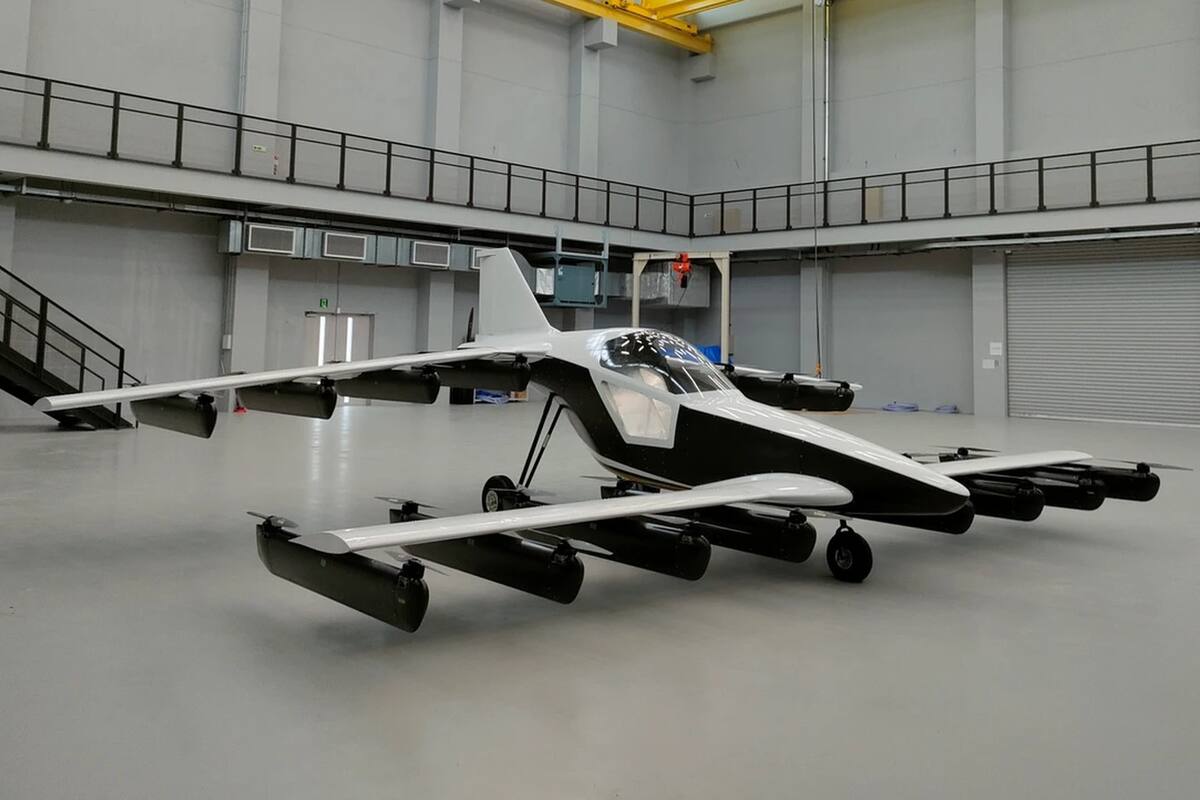 El Mk-5 es un avión monoplaza de despegue vertical que estará disponible este año
