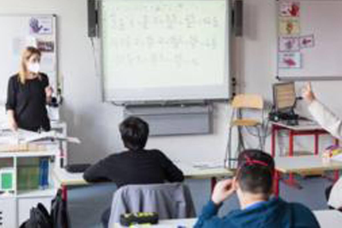 El modelo 10-4 propone un modelo cíclico para el regreso a las aulas.
