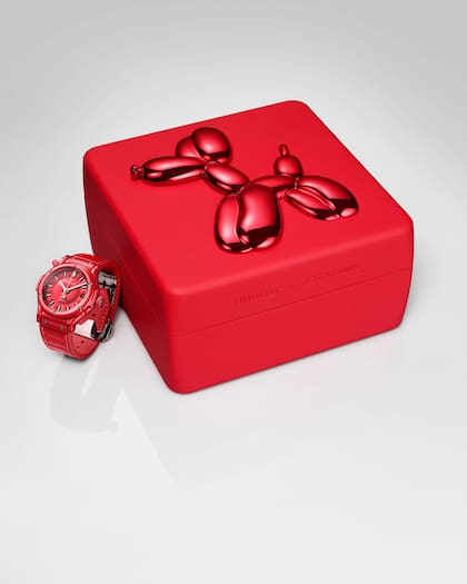 El modelo Classic Fusion Balloon Dog by Jeff Koons, con su caja