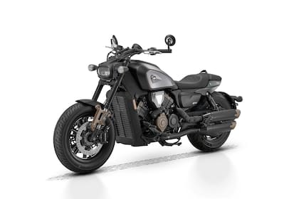 El modelo cuenta con un motor tetracilíndrico en línea DOHC de 561 CC