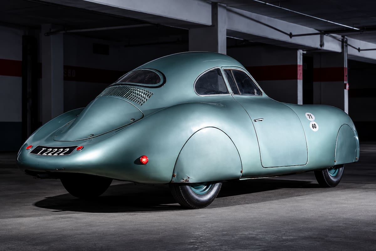 El modelo cuenta con una carrocería de aluminio