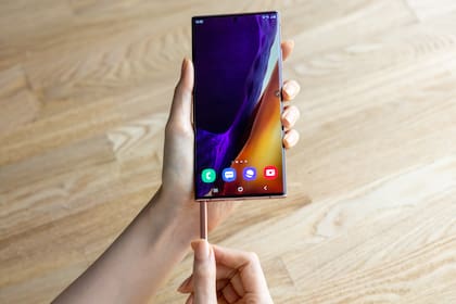 El modelo más completo de la línea Galaxy S22 integraría las características del Galaxy Note, un smartphone que la compañía surcoreana dejaría de fabricar