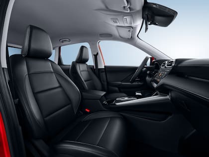 El modelo trae en sus dos versiones seis airbags