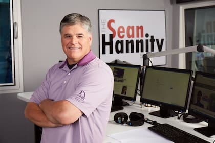 El moderador del debate entre DeSantis y Newsom será el conductor y comentarista político de Fox News, Sean Hannity