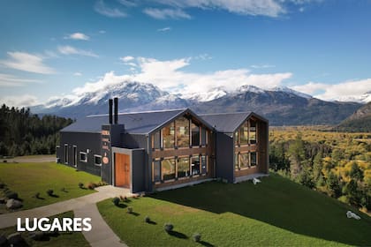 El moderno restaurante se levanta en El Hoyo, Chubut, en medio de un valle