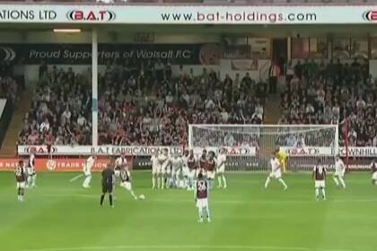 El momento de la definición: Emiliano Buendía marca un golazo en un amistoso de Aston Villa frente a Roma