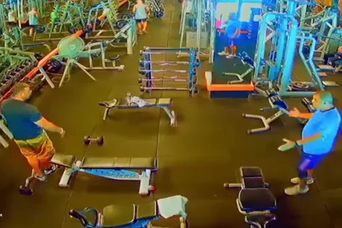 El momento de la discusión en el gimnasio