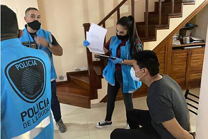 El momento del arresto de Garzón Martínez por la violación de una joven venezolana
