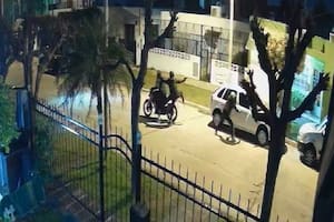 Salió de su casa para defender de un asalto a un vecino y lo mataron de un tiro
