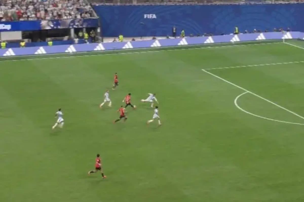 El momento del corte de Paredes