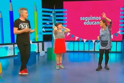 El momento del error en el nombre de una provincia argentina en el programa "Seguimos Educando" de la TV Pública.