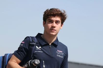 El momento distendido de Franco Colapinto junto al hijo de Flavio Briatore antes del Gran Premio de Singapur