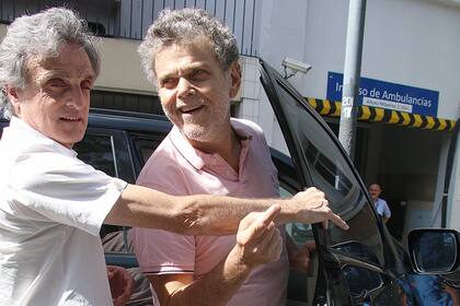 El momento en el que Alfredo Casero recibió el alta