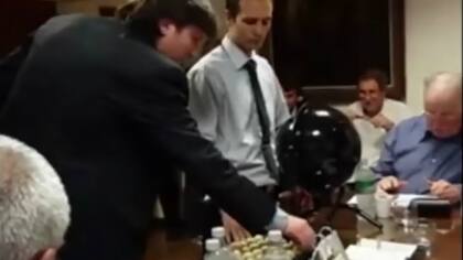 El momento en el que Cefaratti interviene en el sorteo